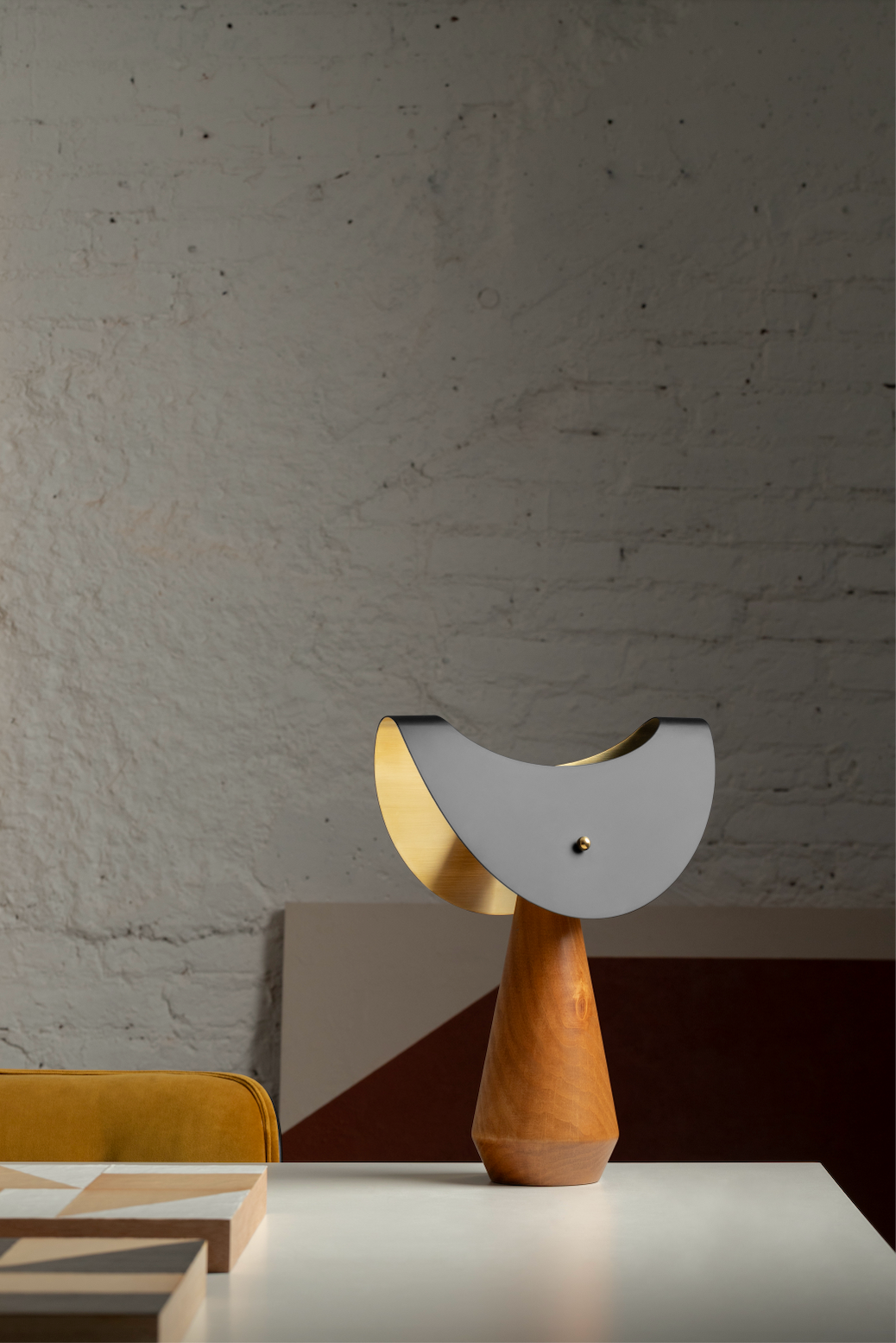 Le Lune Table Lamp