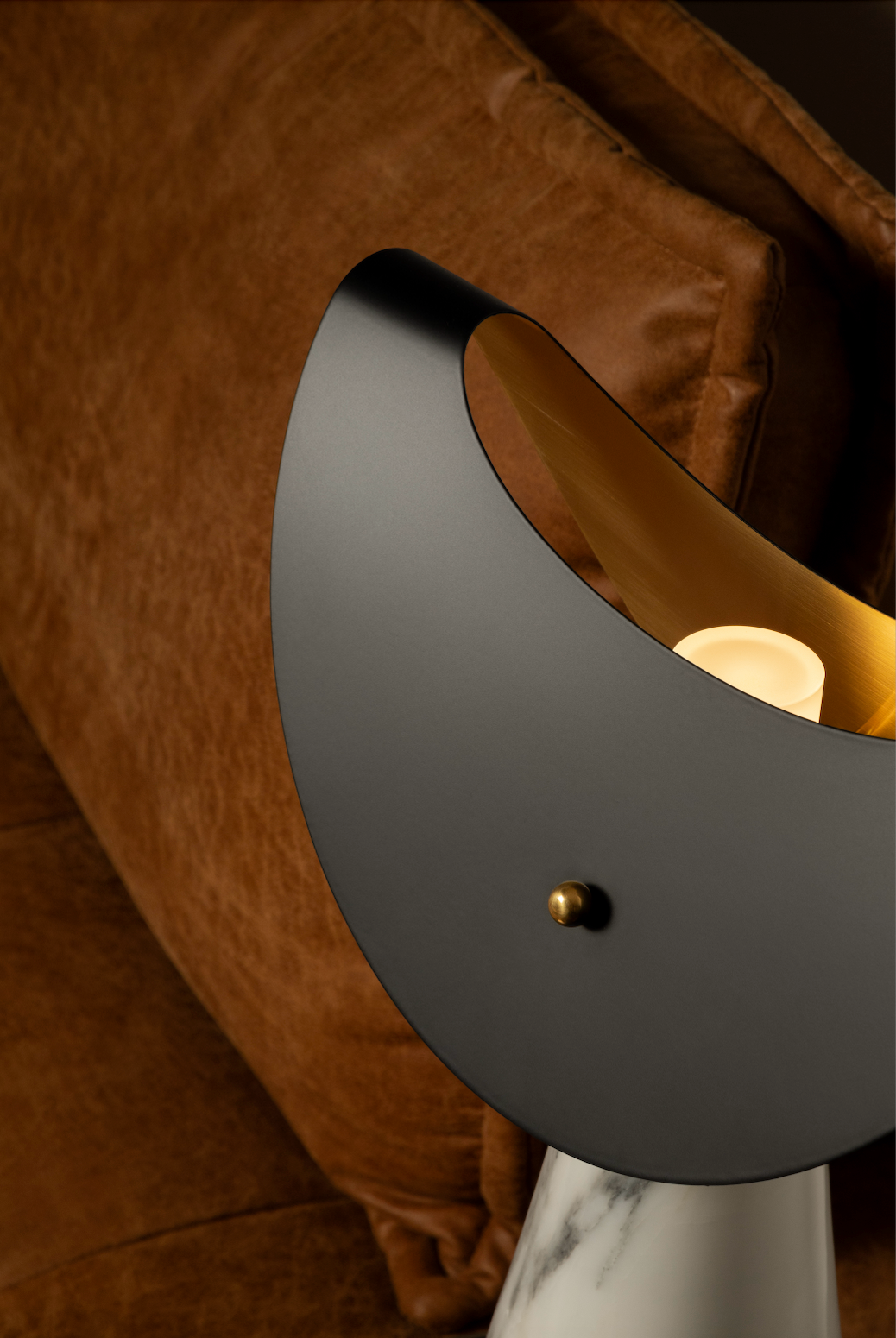 Le Lune Table Lamp